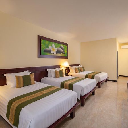Adi Dharma Hotel Kuta Kuta Lombok Eksteriør bilde
