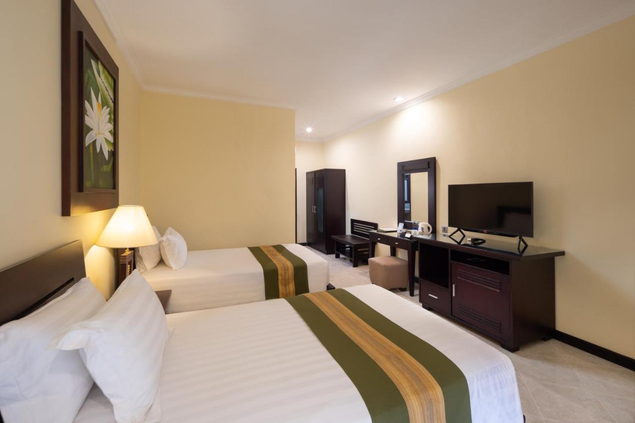 Adi Dharma Hotel Kuta Kuta Lombok Eksteriør bilde